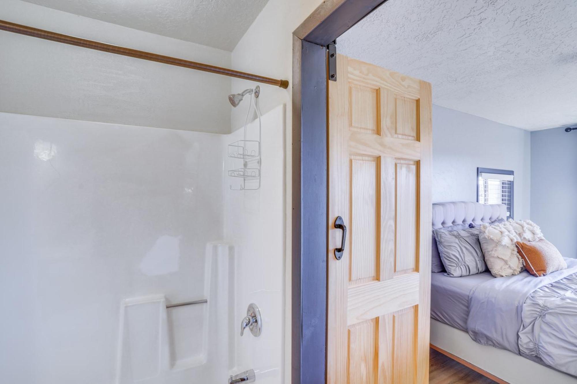Pet-Friendly Duck Creek Village Retreat With Deck! エクステリア 写真